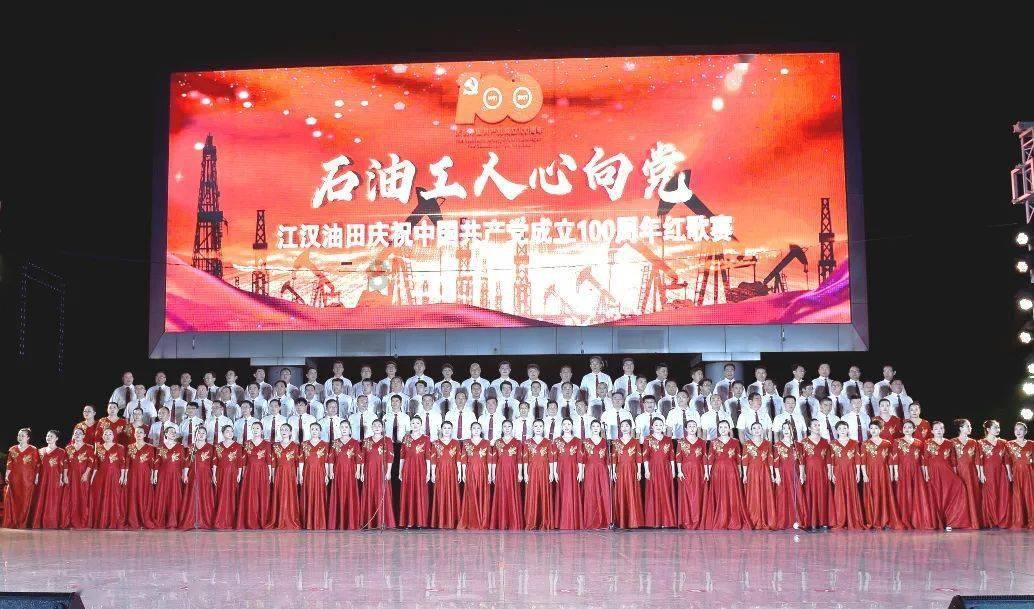 探索奇妙世界,来女生比较喜欢比她大的男生吗?寻找答案!